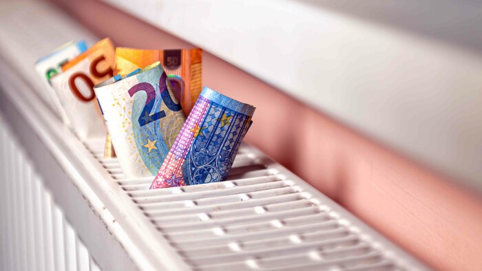 Die Kosten fürs Heizen steigen ebenfalls - doch es gibt finanzielle Unterstützung. © www.ako.lv - stock.adobe.com, AK Stmk Die Kosten fürs Heizen steigen ebenfalls - doch es gibt finanzielle Unterstützung.